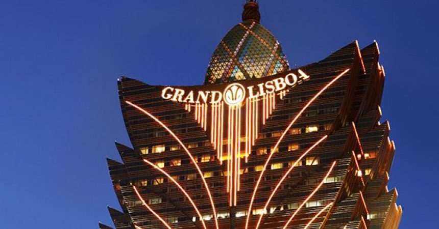 Grand Lisboa Management Plans to Open Before July
